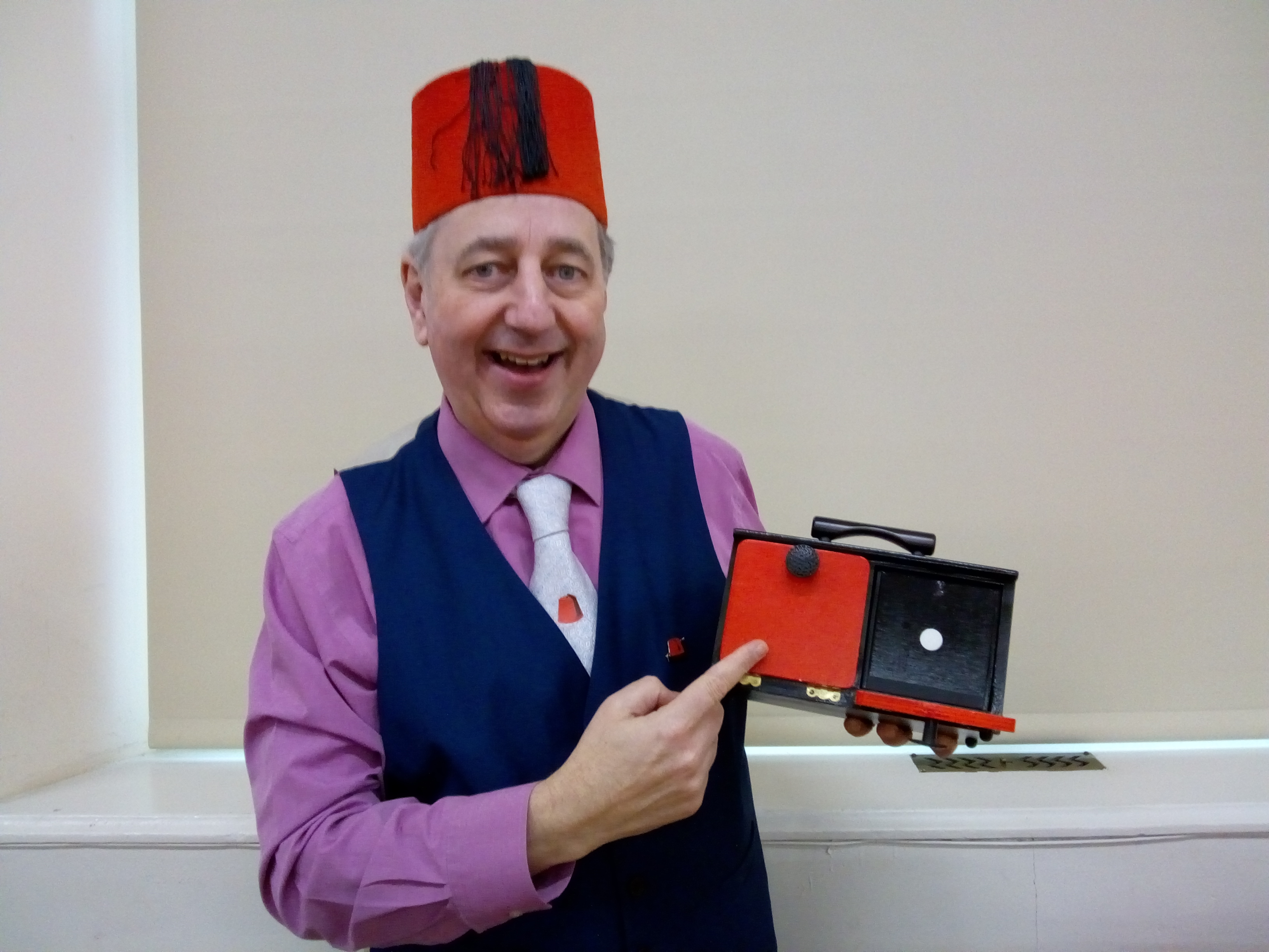 steve short as tommy cooper